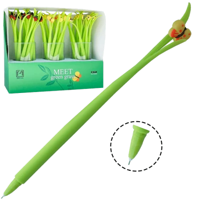 Pix cu gel insecte pe iarba 
